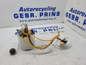 Gebrauchte Kraftstoffpumpe Elektrisch BMW X4 (G02) M40i 3.0 TwinPower Turbo 24V Preis € 100,00 Margenregelung angeboten von Autorec. Gebr. Prins b.v.