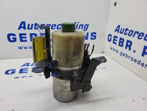 Used Power steering pump Volkswagen Polo V (6R) 1.2 TDI 12V BlueMotion Price € 137,50 Margin scheme offered by Autorec. Gebr. Prins b.v.
