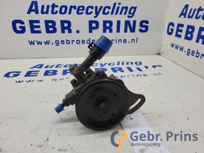 Usagé Pompe de direction Chevrolet Matiz (M200) 0.8 S,SE Prix € 30,00 Règlement à la marge proposé par Autorec. Gebr. Prins b.v.