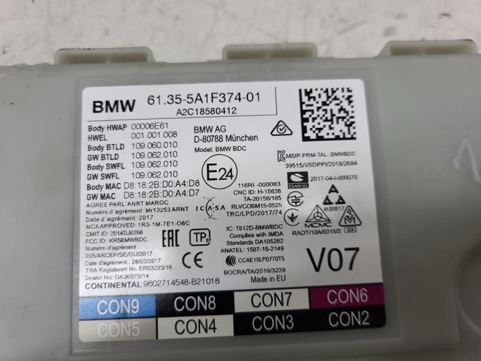 Serrure de contact + ordinateur d'un BMW X4 (G02) M40i 3.0 TwinPower Turbo 24V 2021