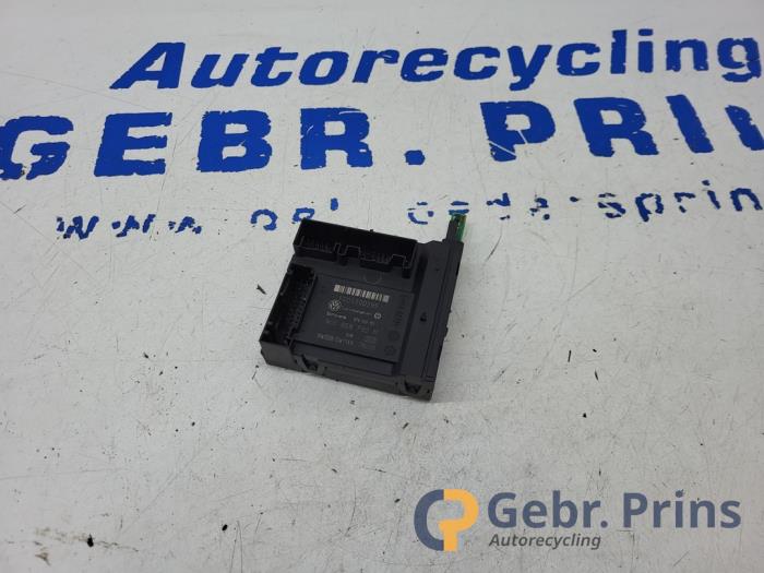 Używane Modul okna Seat Altea XL (5P5) 1.8 TFSI 16V Cena € 20,00 Procedura marży oferowane przez Autorec. Gebr. Prins b.v.