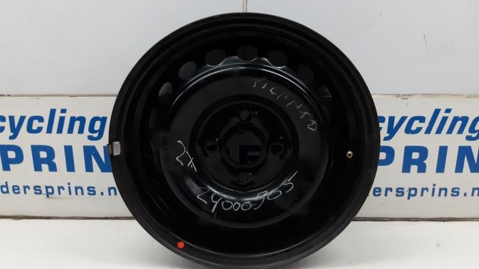 Wheel from a Kia Picanto (JA) 1.0 DPi 12V 2023