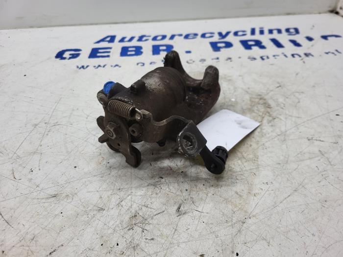 Zacisk hamulcowy prawy tyl z Peugeot Partner (GC/GF/GG/GJ/GK) 1.6 BlueHDI 75 2019