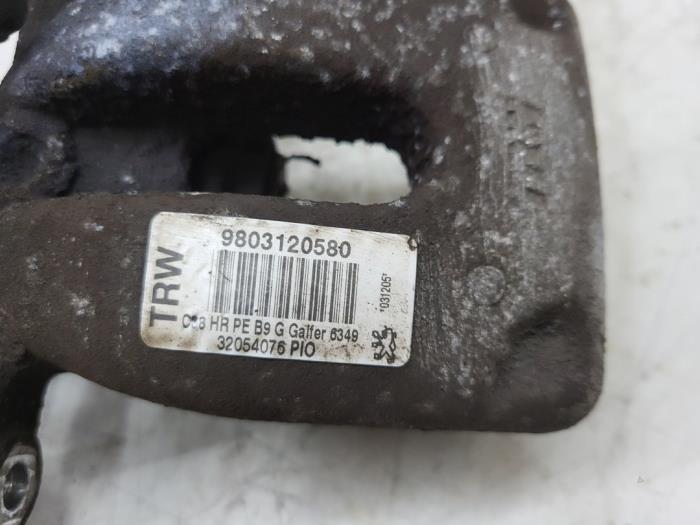 Rear brake calliper, left from a Peugeot Partner (GC/GF/GG/GJ/GK) 1.6 BlueHDI 75 2019