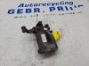 Rear brake calliper, left from a Peugeot Partner (GC/GF/GG/GJ/GK) 1.6 BlueHDI 75 2019