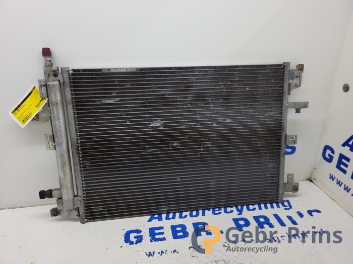Usagé Radiateur clim Volvo XC90 I 2.4 D5 20V Prix € 50,00 Règlement à la marge proposé par Autorec. Gebr. Prins b.v.