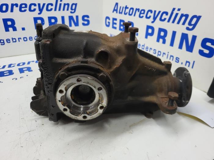 Rear differential from a BMW Z3 Roadster (E36/7) 2.0 24V 2000