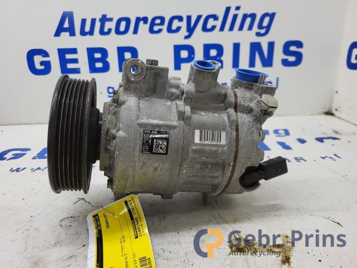 Usagé Compresseur de clim Volkswagen Golf VII Variant (AUVV) 2.0 TDI 150 16V Prix € 75,00 Règlement à la marge proposé par Autorec. Gebr. Prins b.v.