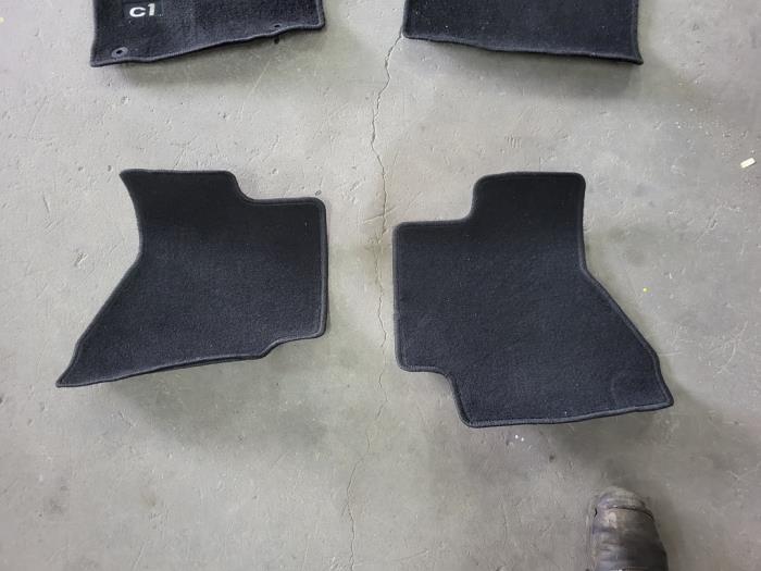 Set of mats from a Citroën C1 1.0 12V 2014