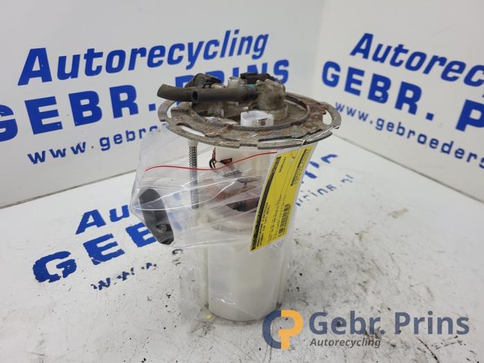 Gebrauchte Kraftstoffpumpe Elektrisch Hyundai i10 (B5) 1.0 12V Preis € 40,00 Margenregelung angeboten von Autorec. Gebr. Prins b.v.