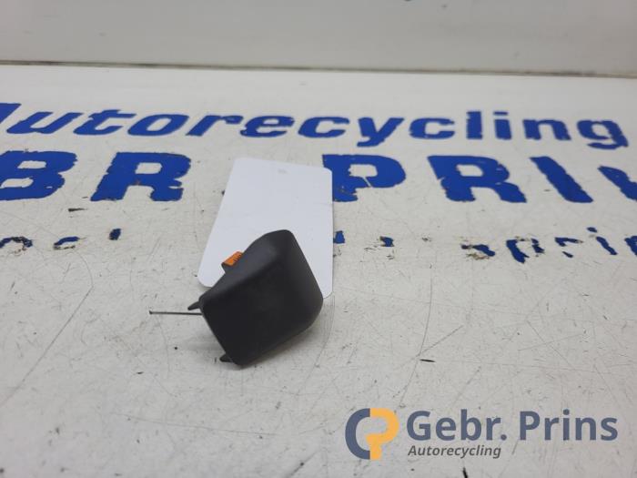 Begagnade Ljussensor Hyundai i10 (B5) 1.0 12V Pris € 10,00 Marginaltabell erbjuds av Autorec. Gebr. Prins b.v.