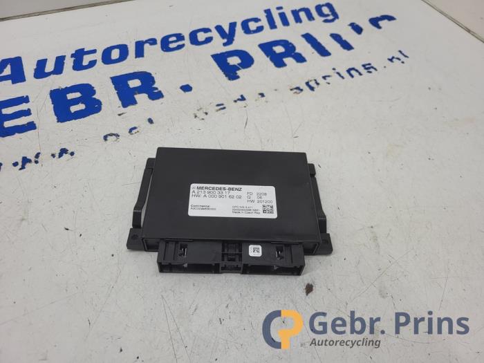 Used Automatic gearbox computer Mercedes B (W247) 2.0 B-200d Price € 75,00 Margin scheme offered by Autorec. Gebr. Prins b.v.