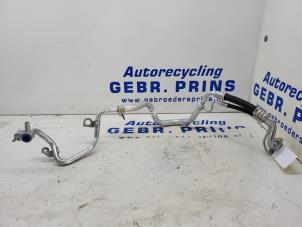Usados Tubo de aire acondicionado Mercedes B (W247) 2.0 B-200d Precio € 40,00 Norma de margen ofrecido por Autorec. Gebr. Prins b.v.