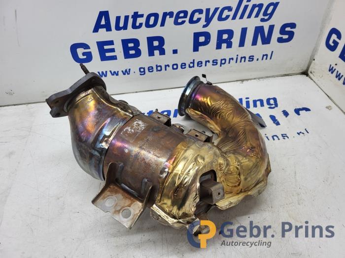Catalytic converter Volvo V60 II 2.0 B3 16V Mild Hybrid Geartronic ...