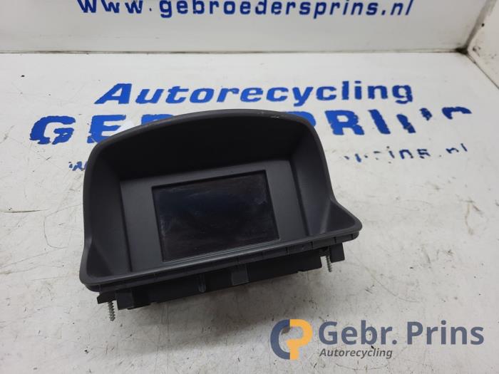 Begagnade Innerdisplay Opel Corsa D 1.3 CDTi 16V ecoFLEX Pris € 20,00 Marginaltabell erbjuds av Autorec. Gebr. Prins b.v.