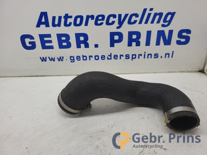 Usagé Tuyau intercooler Ford Transit Custom 2.2 TDCi 16V Prix € 24,20 Prix TTC proposé par Autorec. Gebr. Prins b.v.