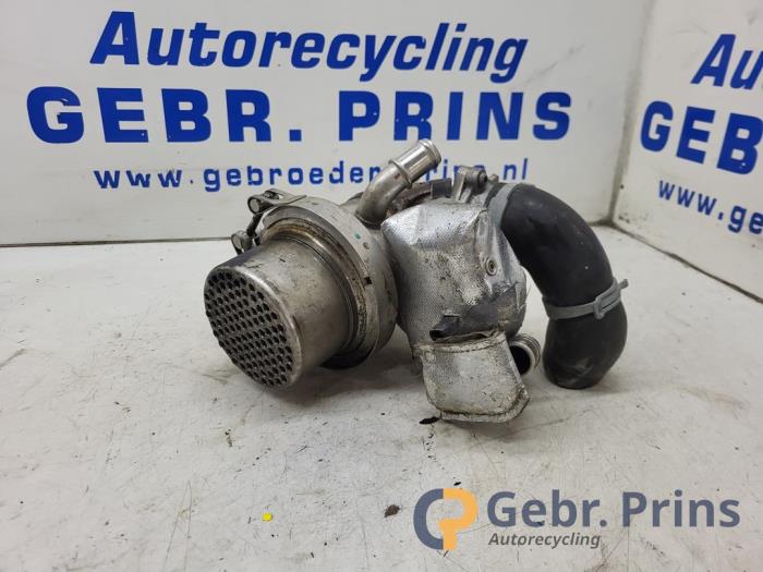 Gebrauchte AGR Kühler Volkswagen Touran (5T1) 2.0 TDI 150 Preis € 50,00 Margenregelung angeboten von Autorec. Gebr. Prins b.v.