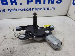 Gebrauchte Scheibenwischermotor hinten Volkswagen Touran (5T1) 2.0 TDI 150 Preis € 40,00 Margenregelung angeboten von Autorec. Gebr. Prins b.v.
