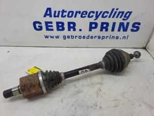 Usagé Arbre de transmission avant gauche Volkswagen Touran (5T1) 2.0 TDI 150 Prix € 150,00 Règlement à la marge proposé par Autorec. Gebr. Prins b.v.
