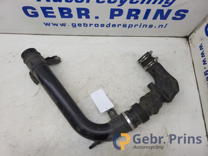 Usagé Tube intercooler Ford Tourneo Connect/Grand Tourneo Connect 1.0 EcoBoost 12V Prix € 30,00 Règlement à la marge proposé par Autorec. Gebr. Prins b.v.