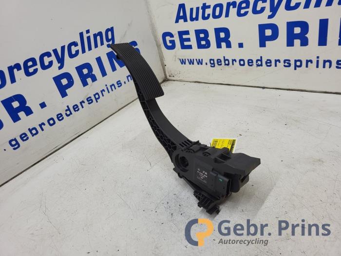 Gebrauchte Gaspedal Mercedes CLA Shooting Brake (117.9) 2.2 CLA-200 CDI, 200 d 16V Preis € 50,00 Margenregelung angeboten von Autorec. Gebr. Prins b.v.