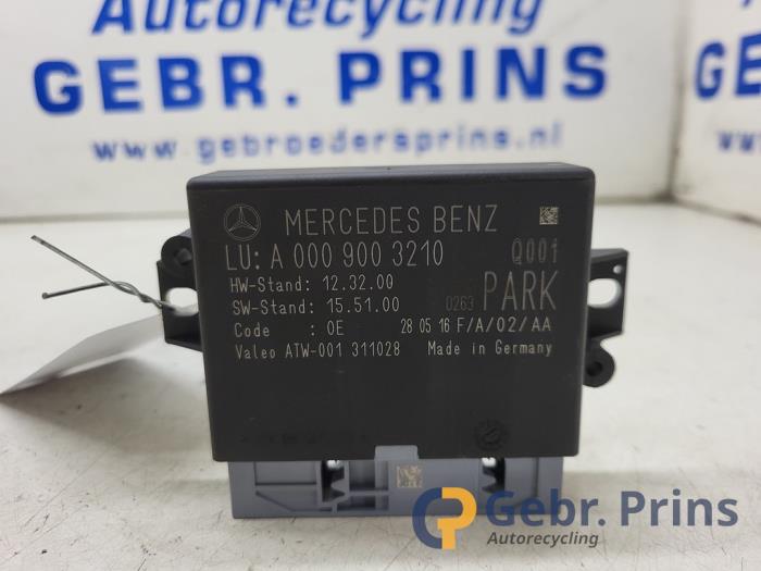 Begagnade PDC-modul Mercedes CLA Shooting Brake (117.9) 2.2 CLA-200 CDI, 200 d 16V Pris € 40,00 Marginaltabell erbjuds av Autorec. Gebr. Prins b.v.