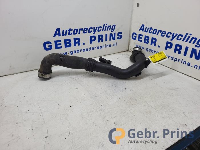 Gebrauchte Intercooler Schlauch Audi A3 (8P1) 2.0 TDI 16V Preis € 20,00 Margenregelung angeboten von Autorec. Gebr. Prins b.v.