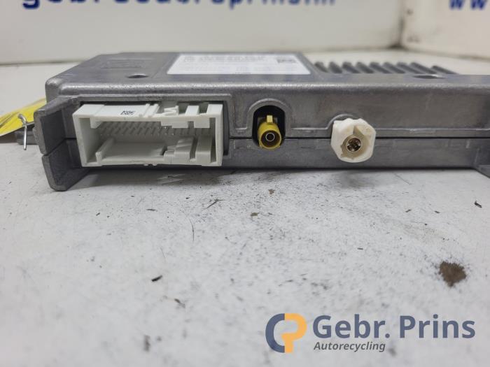 Bluetooth-modul från en Mercedes-Benz C (W205) C-180 1.6 16V 2019