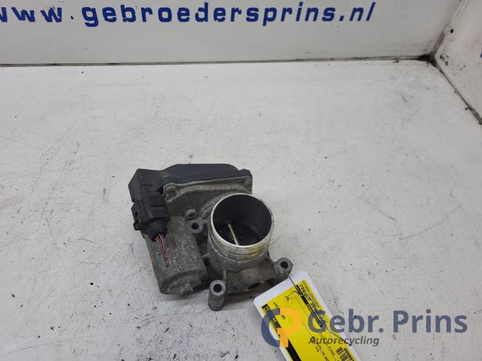 Begagnade Spjällhus Volkswagen Fox (5Z) 1.2 Pris € 30,00 Marginaltabell erbjuds av Autorec. Gebr. Prins b.v.