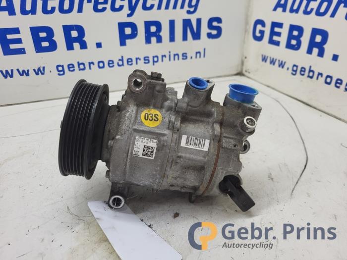 Usagé Compresseur de clim Audi A4 Avant (B8) 1.8 TFSI 16V Prix € 75,00 Règlement à la marge proposé par Autorec. Gebr. Prins b.v.