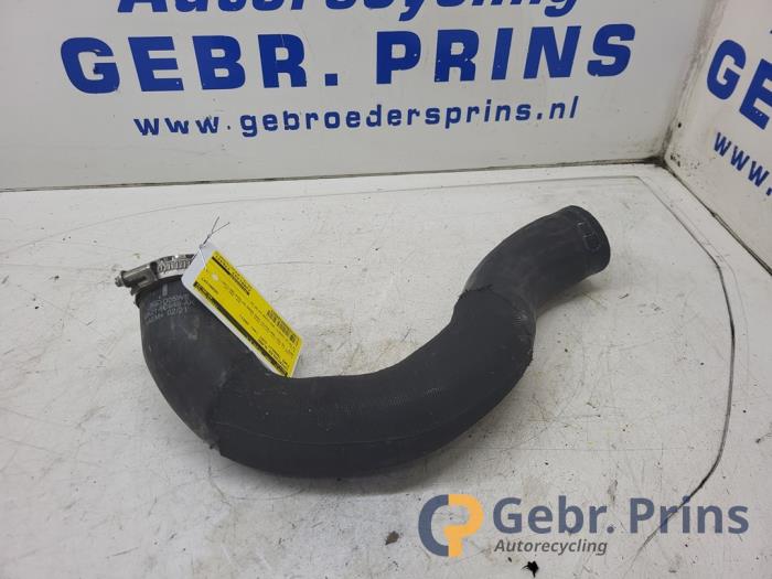 Usagé Tuyau intercooler Ford Transit Custom 2.0 TDCi 16V Eco Blue 130 Prix € 24,20 Prix TTC proposé par Autorec. Gebr. Prins b.v.