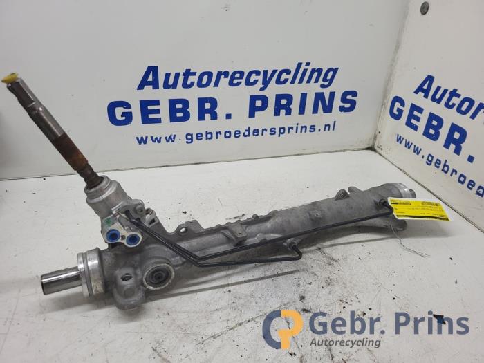 Begagnade Styrbox Peugeot Expert (V1/VA/VB/VE/VF/VT/VY) 1.5 BlueHDi 100 Pris € 181,50 Inklusive moms erbjuds av Autorec. Gebr. Prins b.v.