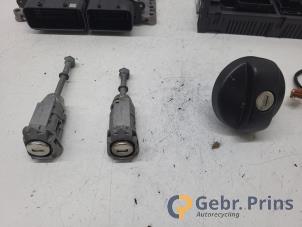 Ignition lock + computer from a Peugeot Expert (V1/VA/VB/VE/VF/VT/VY) 1.5 BlueHDi 100 2019
