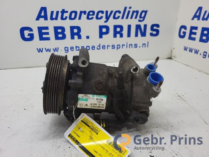 Usagé Pompe clim Peugeot 207 SW (WE/WU) 1.6 16V Prix € 50,00 Règlement à la marge proposé par Autorec. Gebr. Prins b.v.