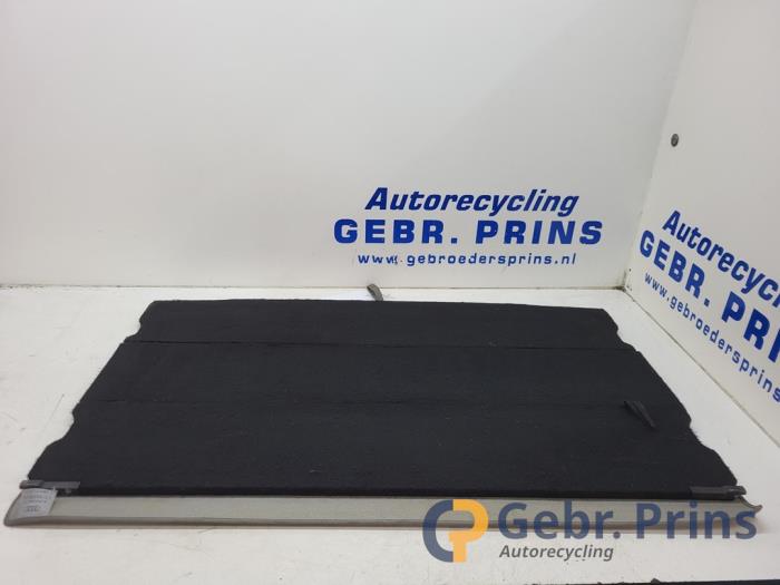 Gebrauchte Hutablage Audi A2 (8Z0) 1.4 16V Preis € 40,00 Margenregelung angeboten von Autorec. Gebr. Prins b.v.