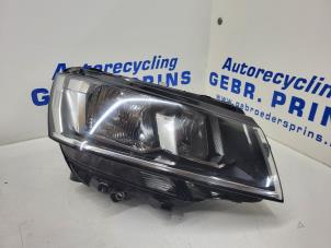 Używane Reflektor prawy Volkswagen Transporter T6 2.0 TDI Cena € 211,75 Z VAT oferowane przez Autorec. Gebr. Prins b.v.
