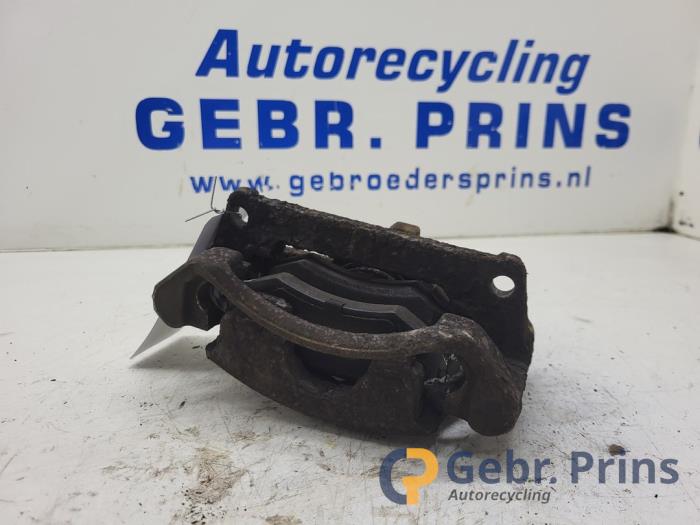 Gebrauchte Bremszange rechts vorne Suzuki New Ignis (MH) 1.3 16V Preis € 25,00 Margenregelung angeboten von Autorec. Gebr. Prins b.v.