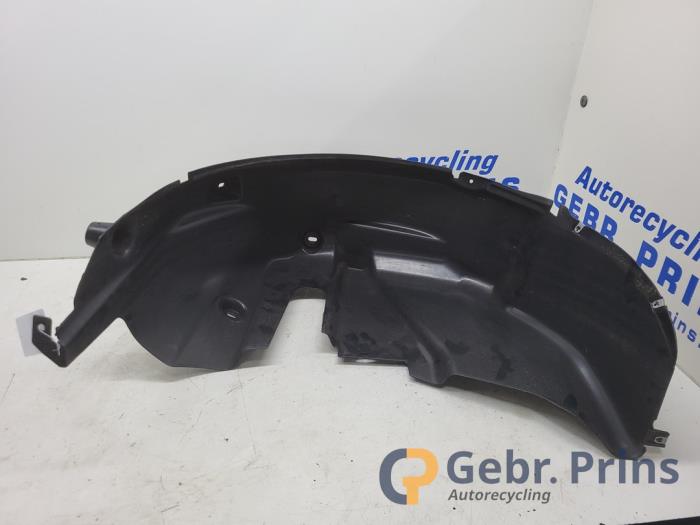Używane Nadkole Opel Crossland (X) 1.2 Turbo 12V Cena € 35,00 Procedura marży oferowane przez Autorec. Gebr. Prins b.v.