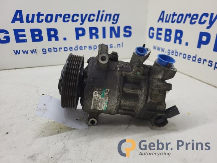 Usagé Pompe clim Volkswagen Golf VI (5K1) 1.2 TSI Prix € 75,00 Règlement à la marge proposé par Autorec. Gebr. Prins b.v.