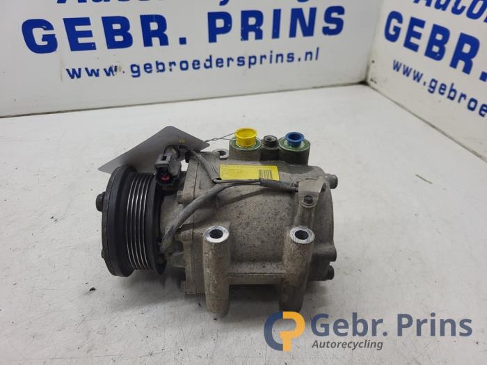 Gebrauchte Klimapumpe Ford Fiesta 5 (JD/JH) 1.3 Preis € 40,00 Margenregelung angeboten von Autorec. Gebr. Prins b.v.