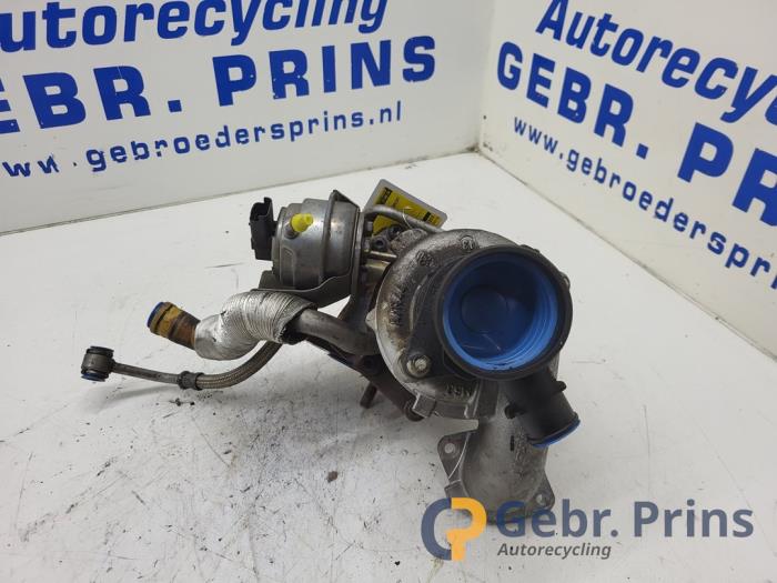 Używane Turbo Ford Focus 3 Wagon 1.6 TDCi ECOnetic Cena € 200,00 Procedura marży oferowane przez Autorec. Gebr. Prins b.v.