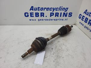 Gebrauchte Antriebswelle links vorne Ford Focus 3 Wagon 1.6 TDCi ECOnetic Preis € 50,00 Margenregelung angeboten von Autorec. Gebr. Prins b.v.