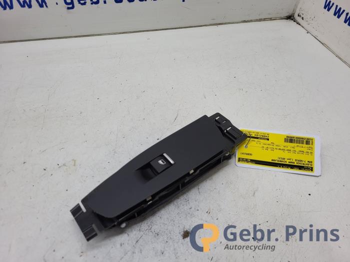 Usados Interruptor de ventanilla eléctrica BMW 7 serie (F01/02/03/04) 740d 24V Precio € 20,00 Norma de margen ofrecido por Autorec. Gebr. Prins b.v.