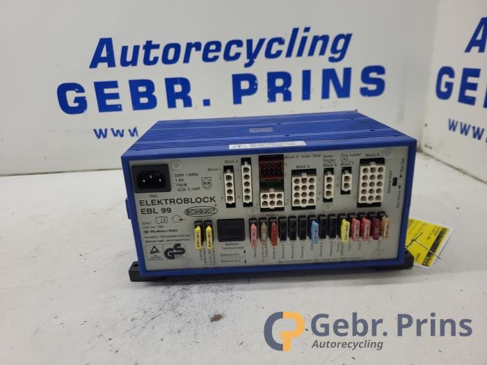 Gebrauchte Stromverteiler Fiat Ducato Preis € 200,00 Margenregelung angeboten von Autorec. Gebr. Prins b.v.