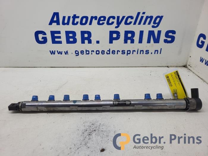Usagé Système d'injection BMW 7 serie (F01/02/03/04) 740d 24V Prix € 100,00 Règlement à la marge proposé par Autorec. Gebr. Prins b.v.