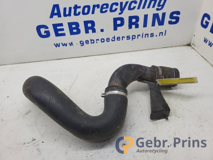 Gebrauchte Intercooler Rohr Fiat Ducato Preis € 25,00 Margenregelung angeboten von Autorec. Gebr. Prins b.v.