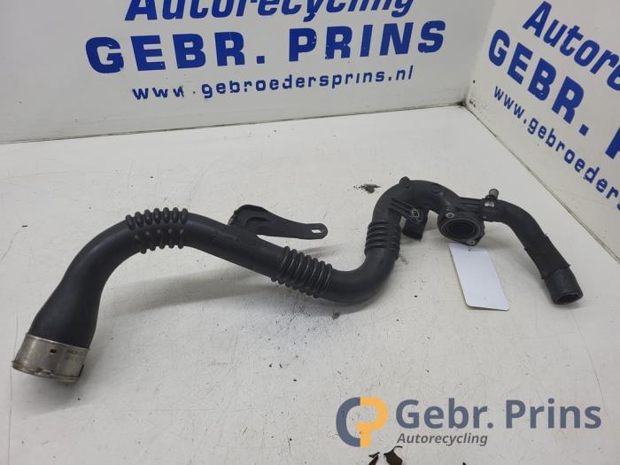 Gebrauchte Intercooler Rohr Renault Clio IV (5R) 0.9 Energy TCE 90 12V Preis € 40,00 Margenregelung angeboten von Autorec. Gebr. Prins b.v.