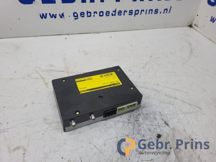 Używane Modul WiFi Opel Astra K Sports Tourer 1.0 Turbo 12V Cena € 40,00 Procedura marży oferowane przez Autorec. Gebr. Prins b.v.