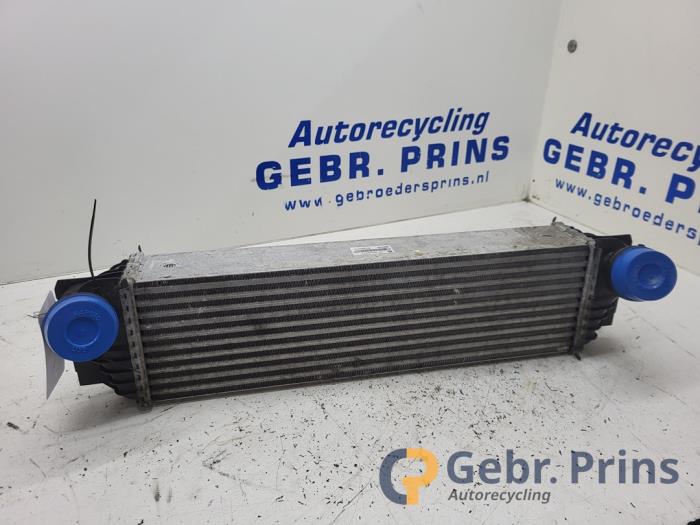 Used Intercooler BMW 5 serie (F10) 525d xDrive 16V Price € 50,00 Margin scheme offered by Autorec. Gebr. Prins b.v.