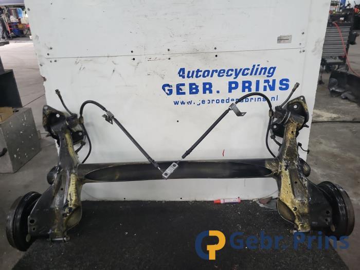 Gebrauchte Hinterachse Vorderradantrieb Opel Adam 1.0 Ecotec 12V SIDI Turbo Preis € 200,00 Margenregelung angeboten von Autorec. Gebr. Prins b.v.